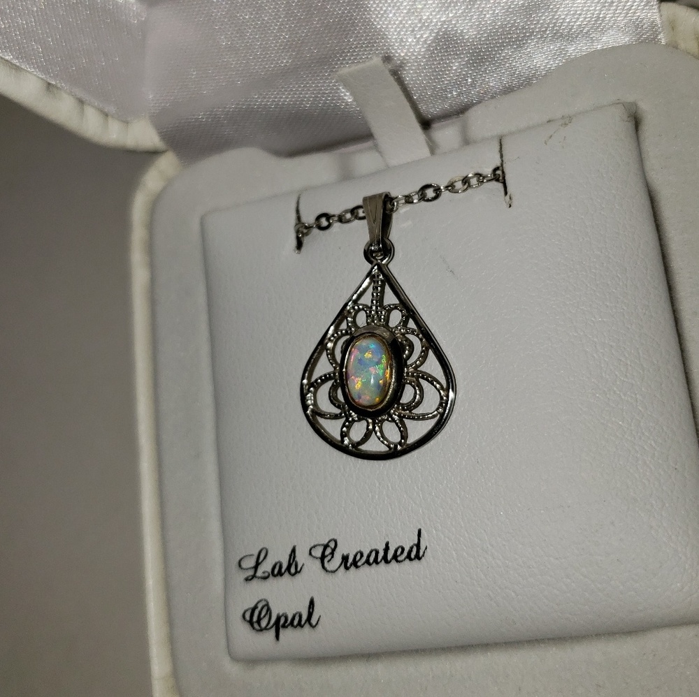 Opal Silver Necklace - Picture 4 of 4